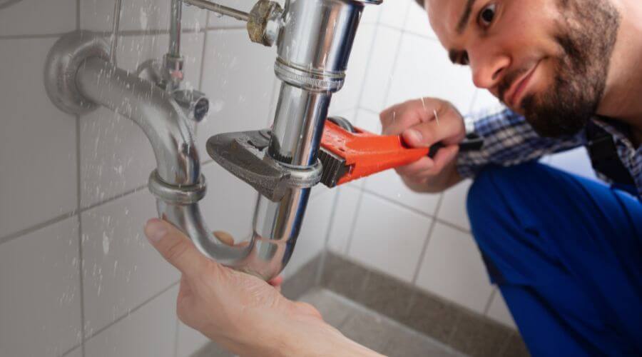 Professional same day plumber services in Galveston, IN